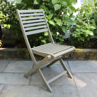 Olivia Al Fresco - Image 3